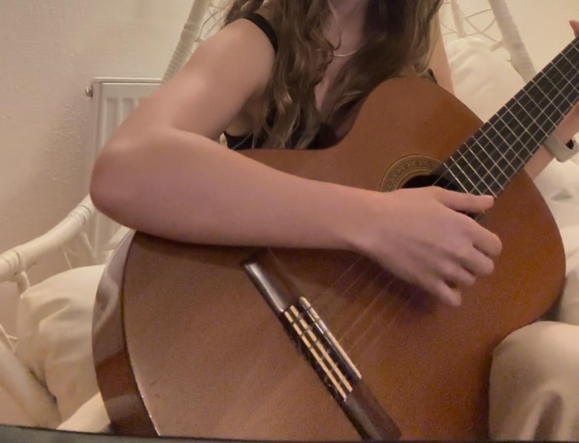 Gitarre spielen